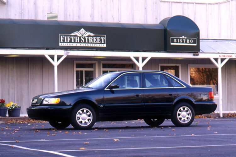 View Photos of the 1995 Audi A6 Quattro