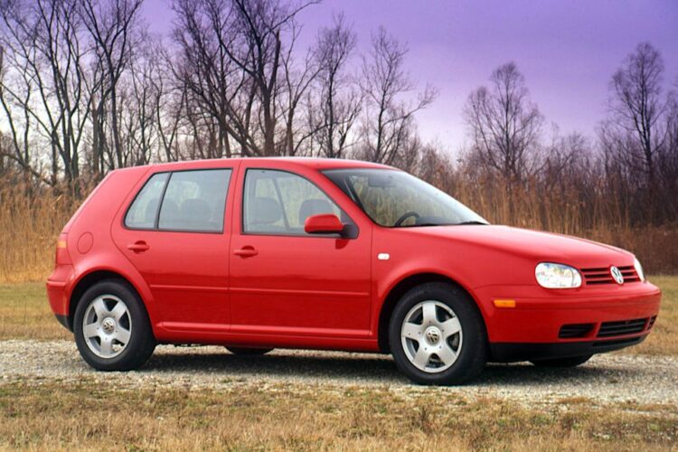 View Photos of the 1999 Volkswagen Golf GLS