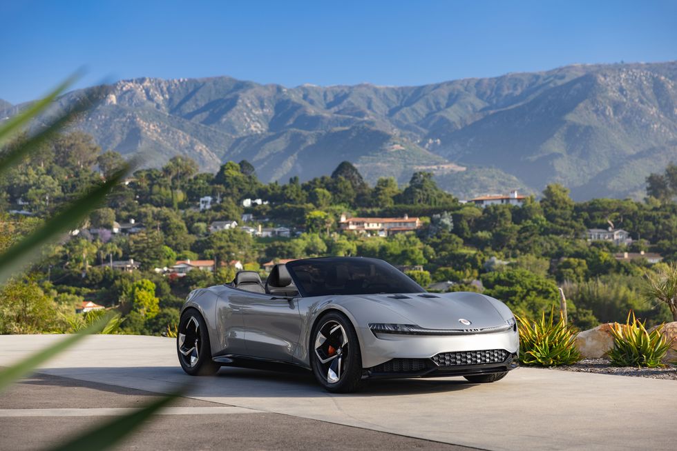$385,000 Fisker Rōnin Will Arrive in 2025 with 1000 Horsepower