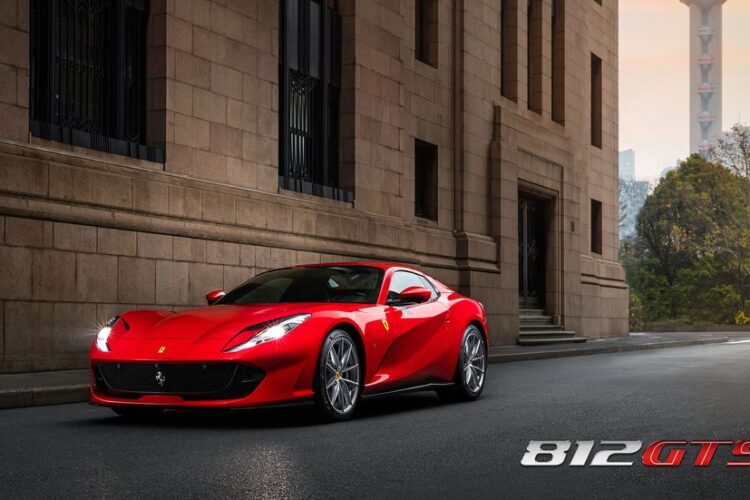 2024 Ferrari 812 GTS
