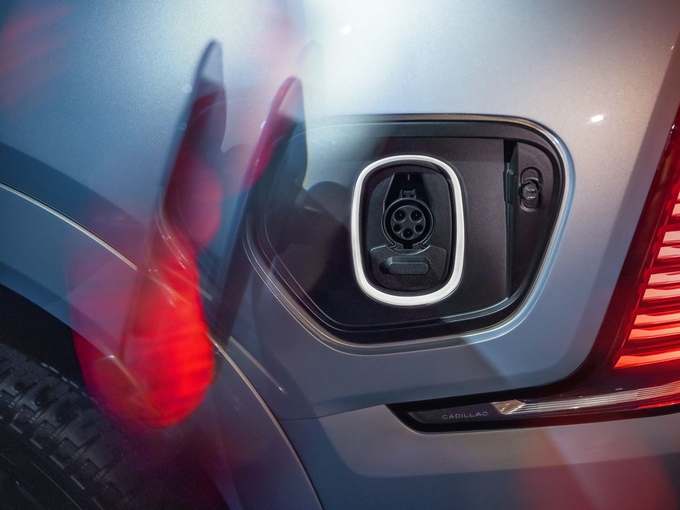 2025 Cadillac Escalade IQ’s Charging Is a Work in Progress