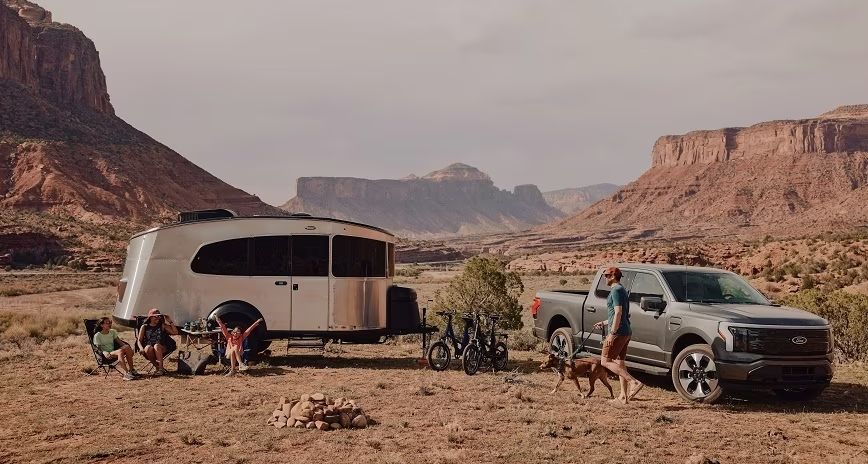 Airstream, REI Expand Basecamp Travel Trailer to 20 Feet, Making More Space