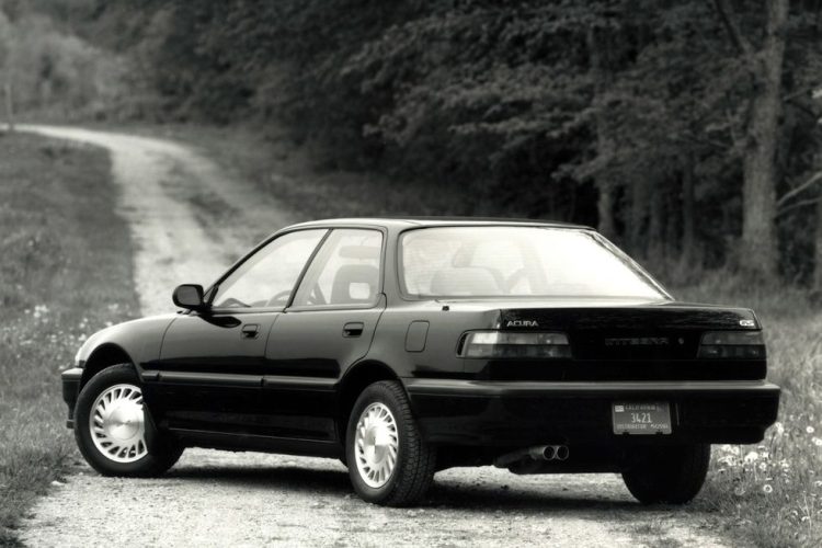 View Photos of the 1990 Acura Integra GS