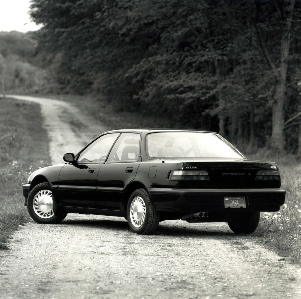 View Photos of the 1990 Acura Integra GS