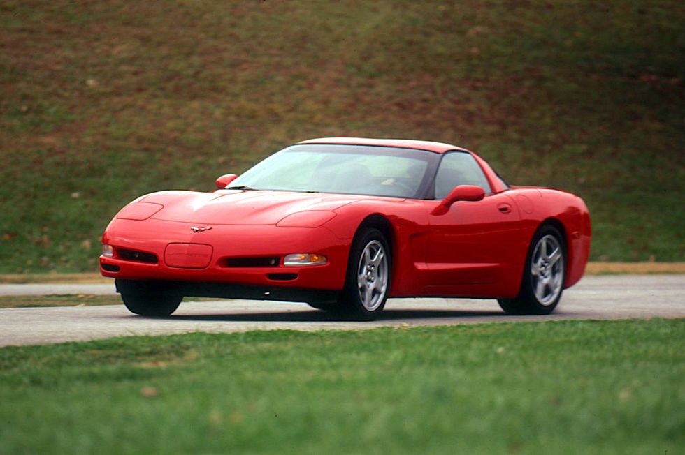 View Photos of the 1997 Chevrolet C5 Corvette