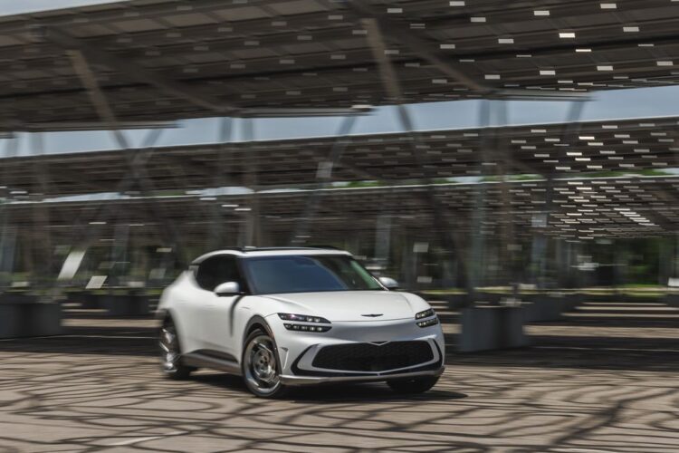2024 Genesis GV60