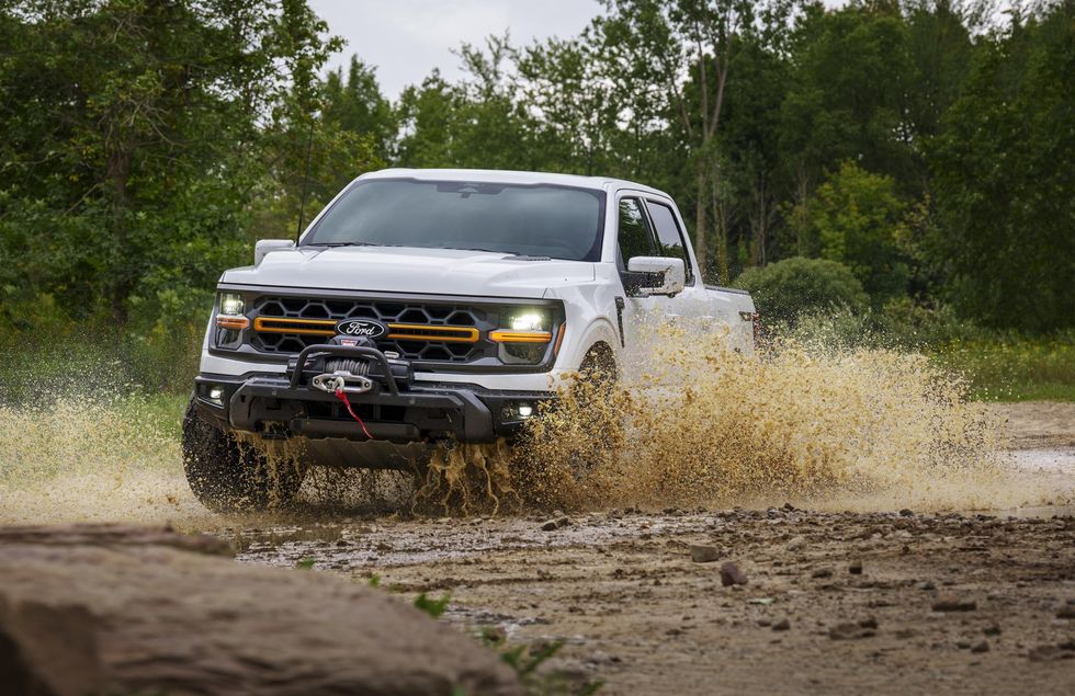 2024 Ford F-150 Pickup Updated to Focus on Hybrids and Tech