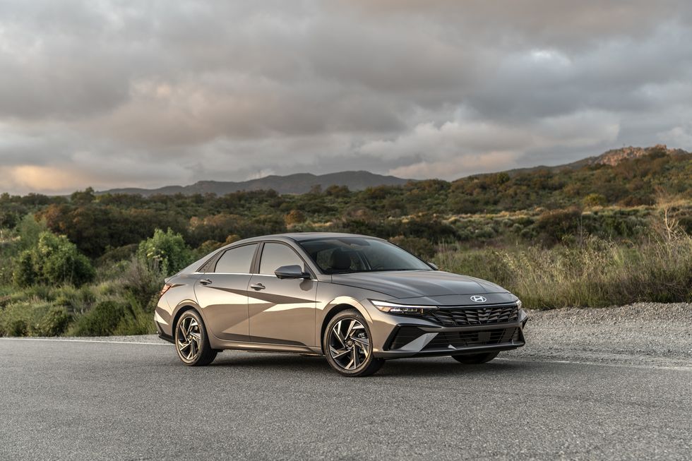 2024 Hyundai Elantra Sedan’s Handsome Facelift Shown in U.S. Spec