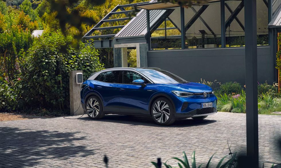 2024 Volkswagen ID.4 Gets a Big Power Bump and a Revised Interior