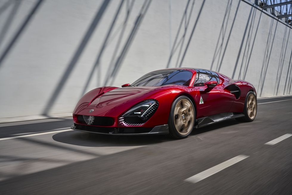 Alfa Romeo 33 Stradale Is a Limited-Run Piece of Rolling Sculpture
