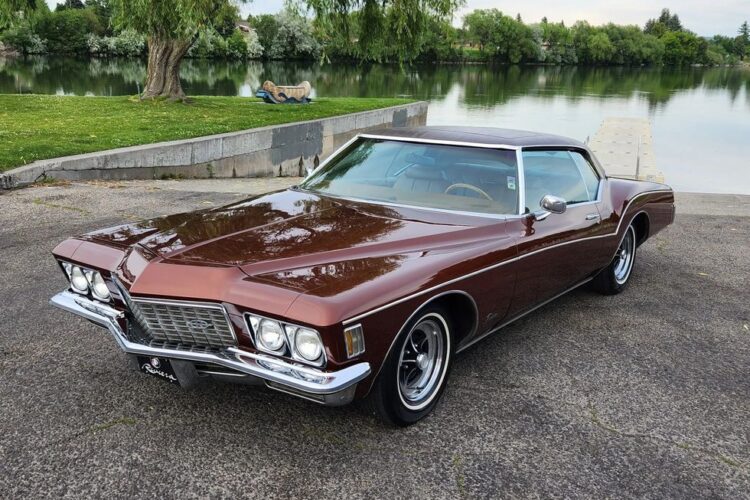 1972 Buick Riviera on Bring a Trailer Is One Bodacious Boattail