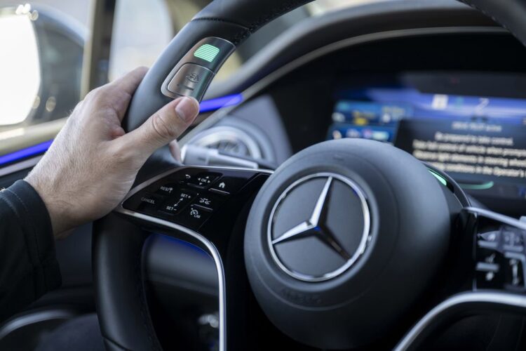 Mercedes-Benz Drive Pilot: Eyes off the Road, Hands off the Wheel