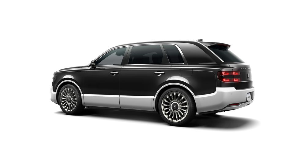 Toyota Century Chauffeur-Ready V-6 Hybrid Revealed Sept. 6