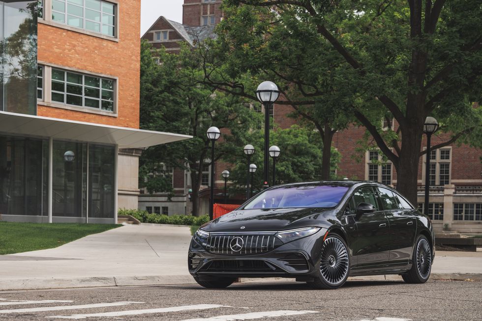 2024 Mercedes-AMG EQS