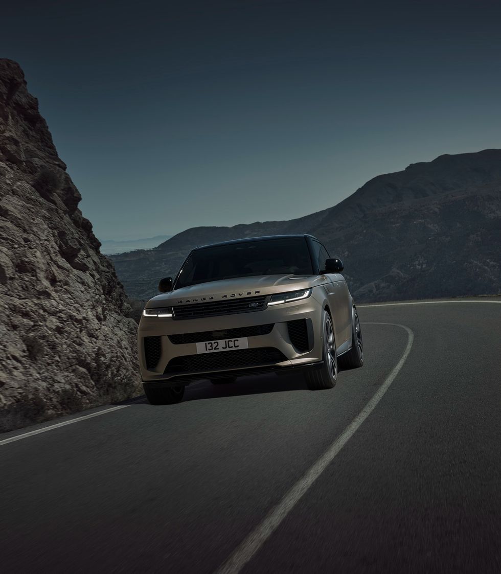 2024 Land Rover Range Rover SV