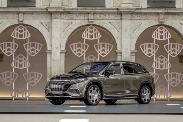 2024 Mercedes-Maybach EQS SUV