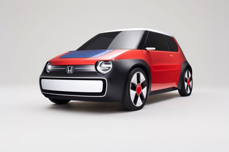 New Honda EV Hatch and Scooter Concepts Evoke Motocompo and City