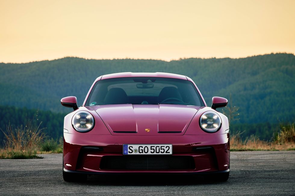 Porsche to Fight 911 S/T Flippers with Leasing