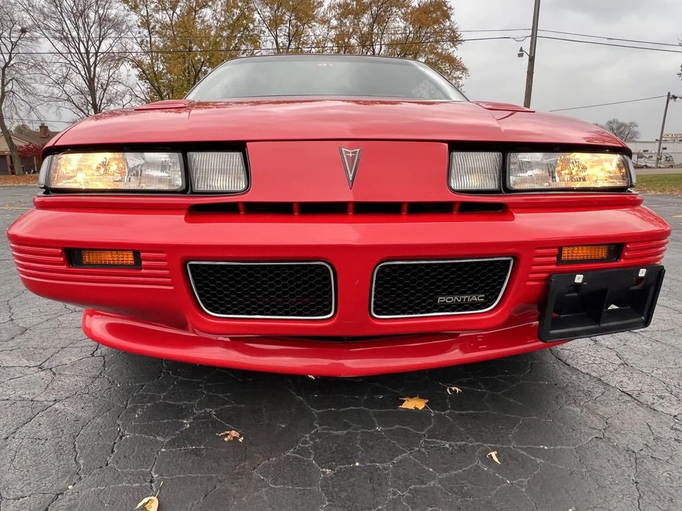 1989 Pontiac Turbo Grand Prix by ASC McLaren Is on Bring a Trailer