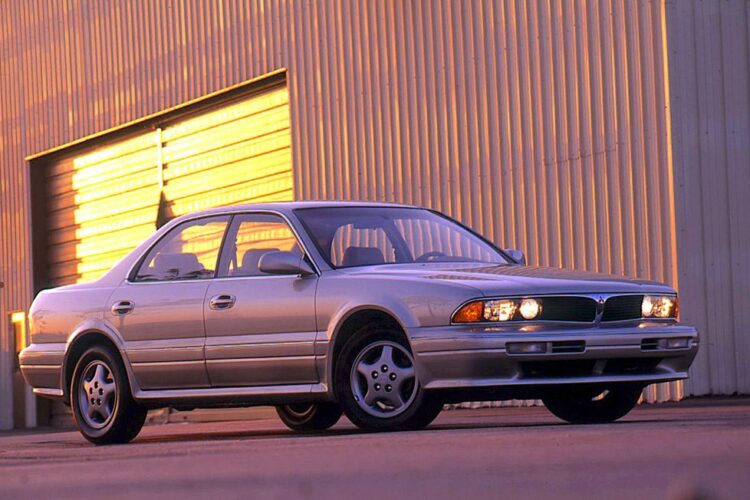 1991 Mitsubishi Diamante LS Test: On the Cutting Edge of Gadgetry
