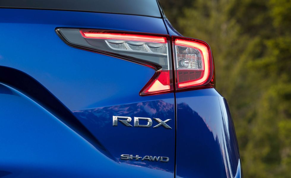 2024 Acura RDX Ditches Front-Wheel Drive and Goes AWD Only
