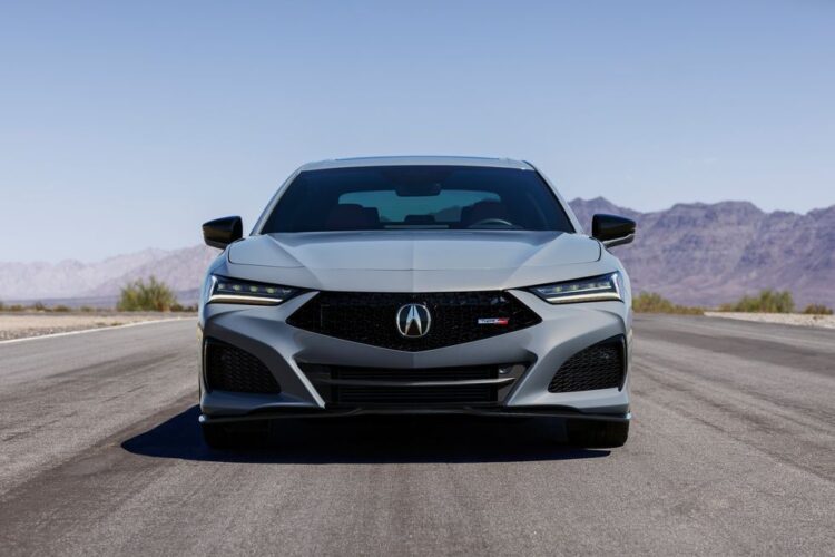 2024 Acura TLX Returns with Elegance and a Slimmer Model Lineup