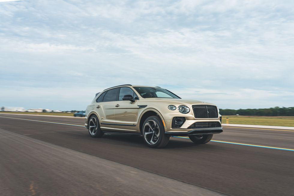 Bentley Bentayga S at the 0-to-150-to-0-MPH Speed Test 2023