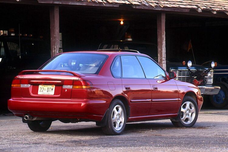1995 Subaru Legacy LSi is More Mainstream than Ever