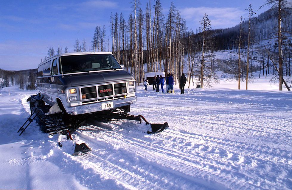 View Photos of the 1994 Yellowstone Snowcoaches