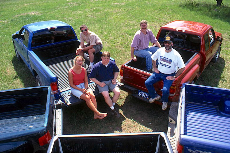 View Photos of the 1998 Compact Pickup Comparison Test