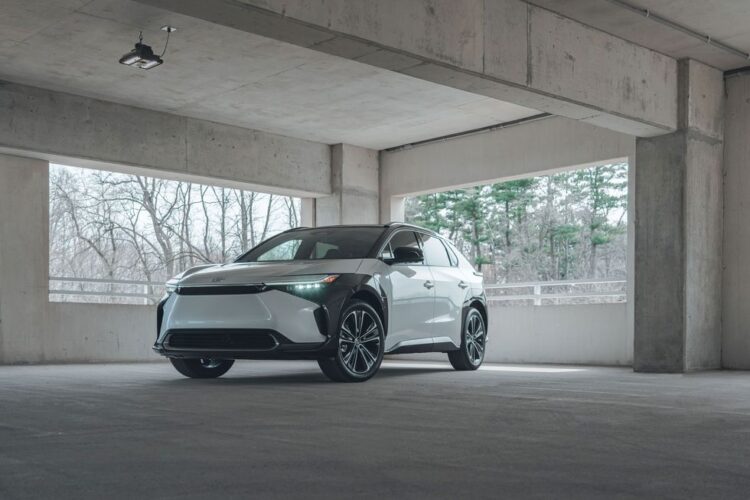2024 Toyota bZ4X