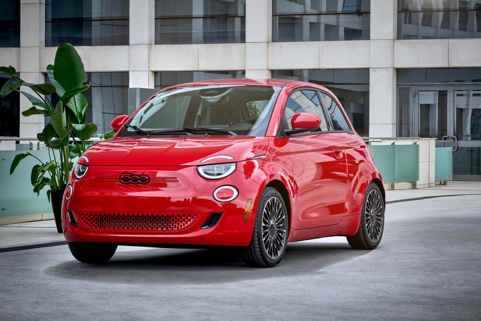 2024 Fiat 500e (RED) Edition Revealed, and It’s Bound for America