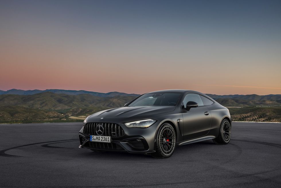 2024 Mercedes-AMG CLE53 Coupe Debuts with Six Cylinders, Big Power