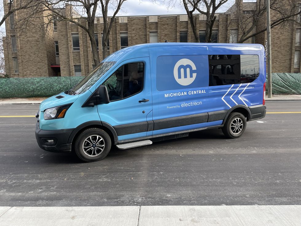 North America’s First Wireless Charging Road Debuts in Detroit