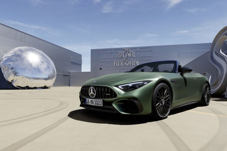 Mercedes-AMG Reveals SL63 Hybrid with 1047 Pound-Feet of Torque