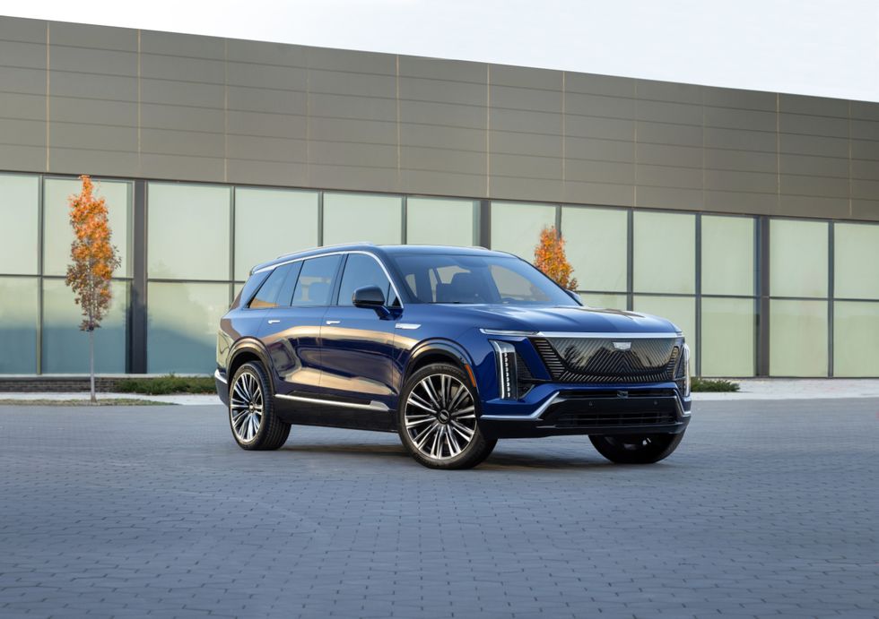 2026 Cadillac Vistiq Is the Brand’s Latest UnIQuely Named EV SUV