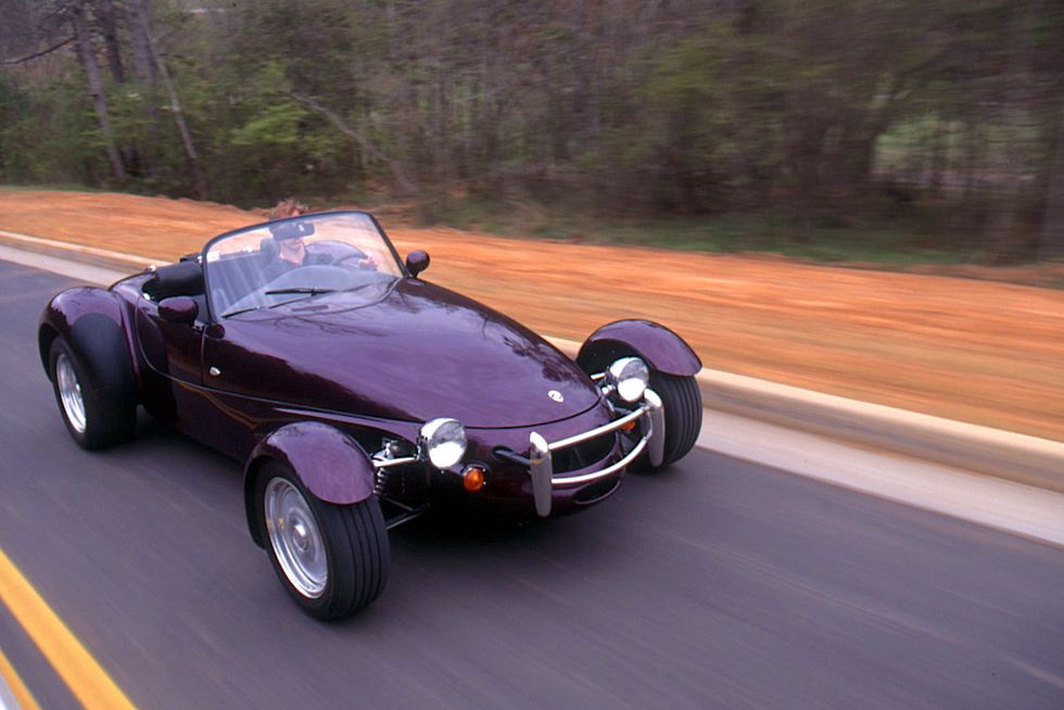 1995 Panoz Roadster Is a Different Kind of American Muscle