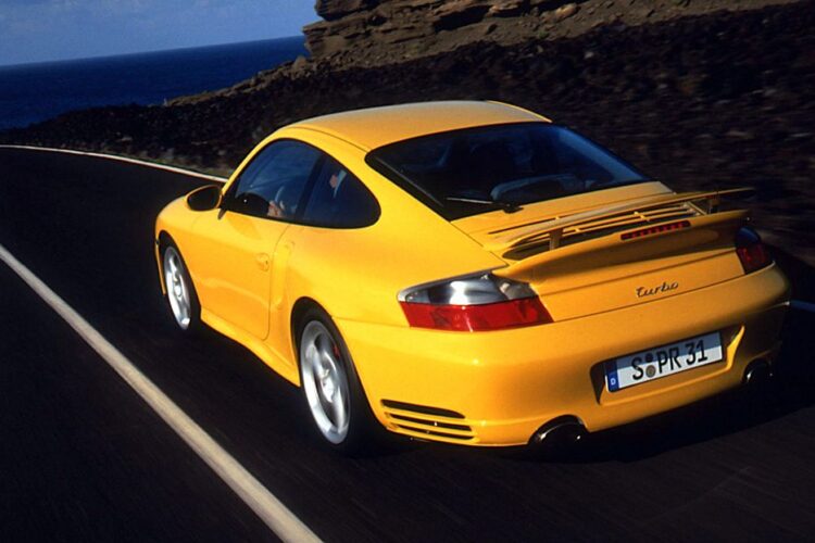 Vintage Porsche 911s: Our Top 6 Picks