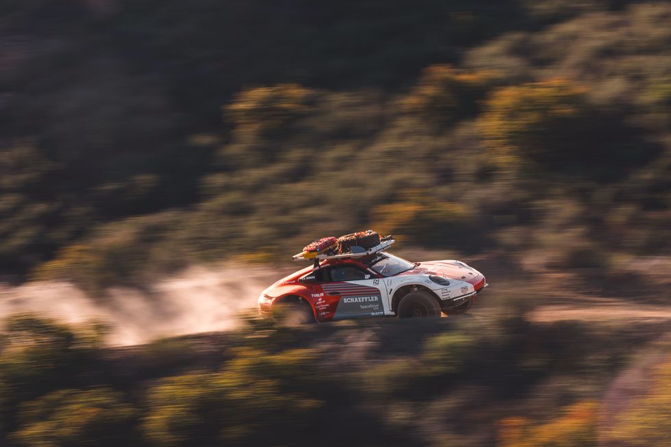 Inside Porsche’s Effort That Took a 911 Carrera 4S 20,000 Feet up a Volcano