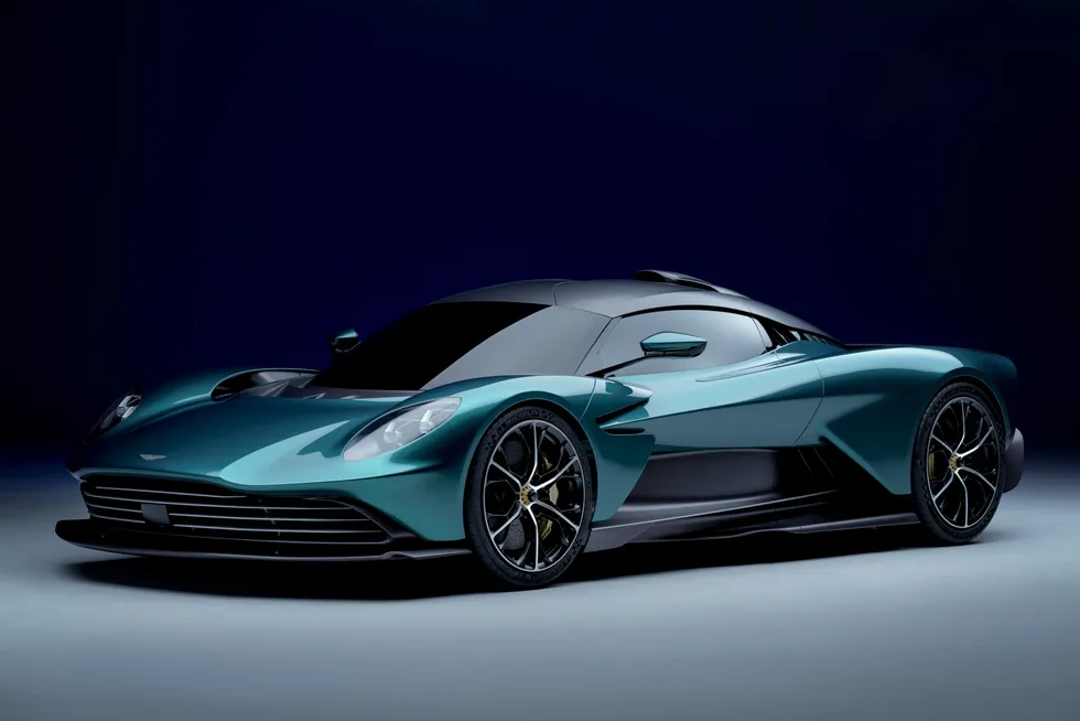 2024 Aston Martin Valhalla