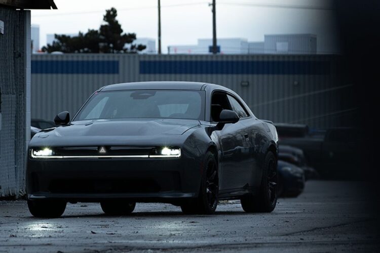 2025 Dodge Charger Looks a Lot Like the Daytona SRT Concept