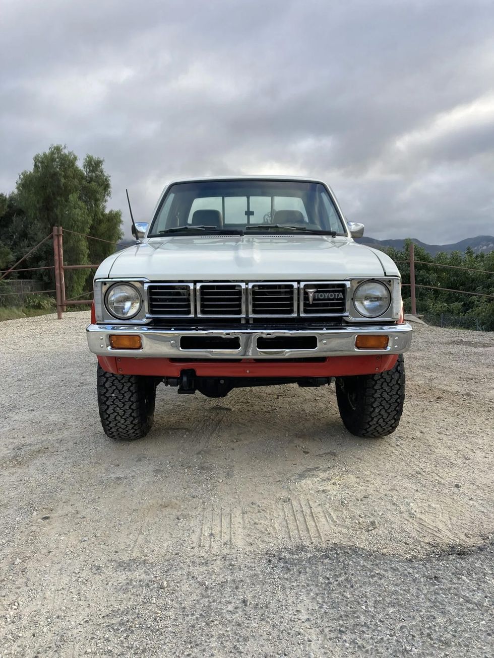 1981 Toyota Pickup 4×4 Deluxe with Iconic Livery Is Today’s Bring a Trailer Pick