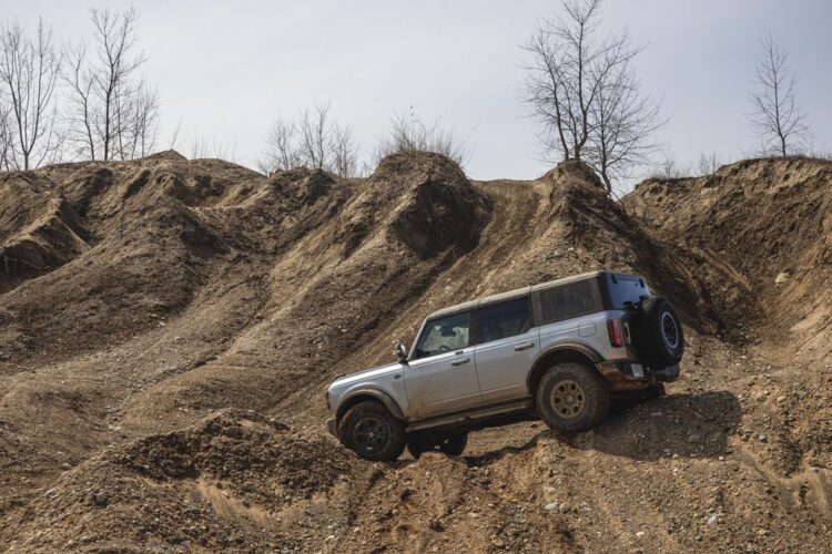 Ford Broncos Can Be Retrofitted with a Sturdier Steering Setup