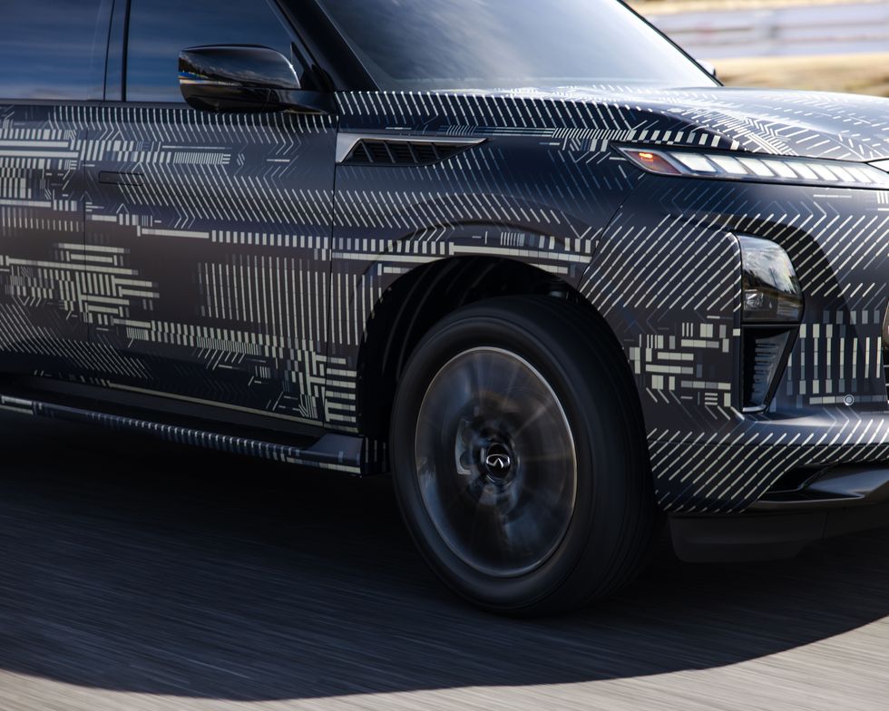2025 Infiniti QX80 Teased with New Design, 450-HP Twin-Turbo V-6