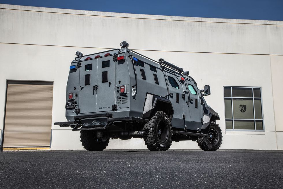View Photos of the Pit-Bull VX