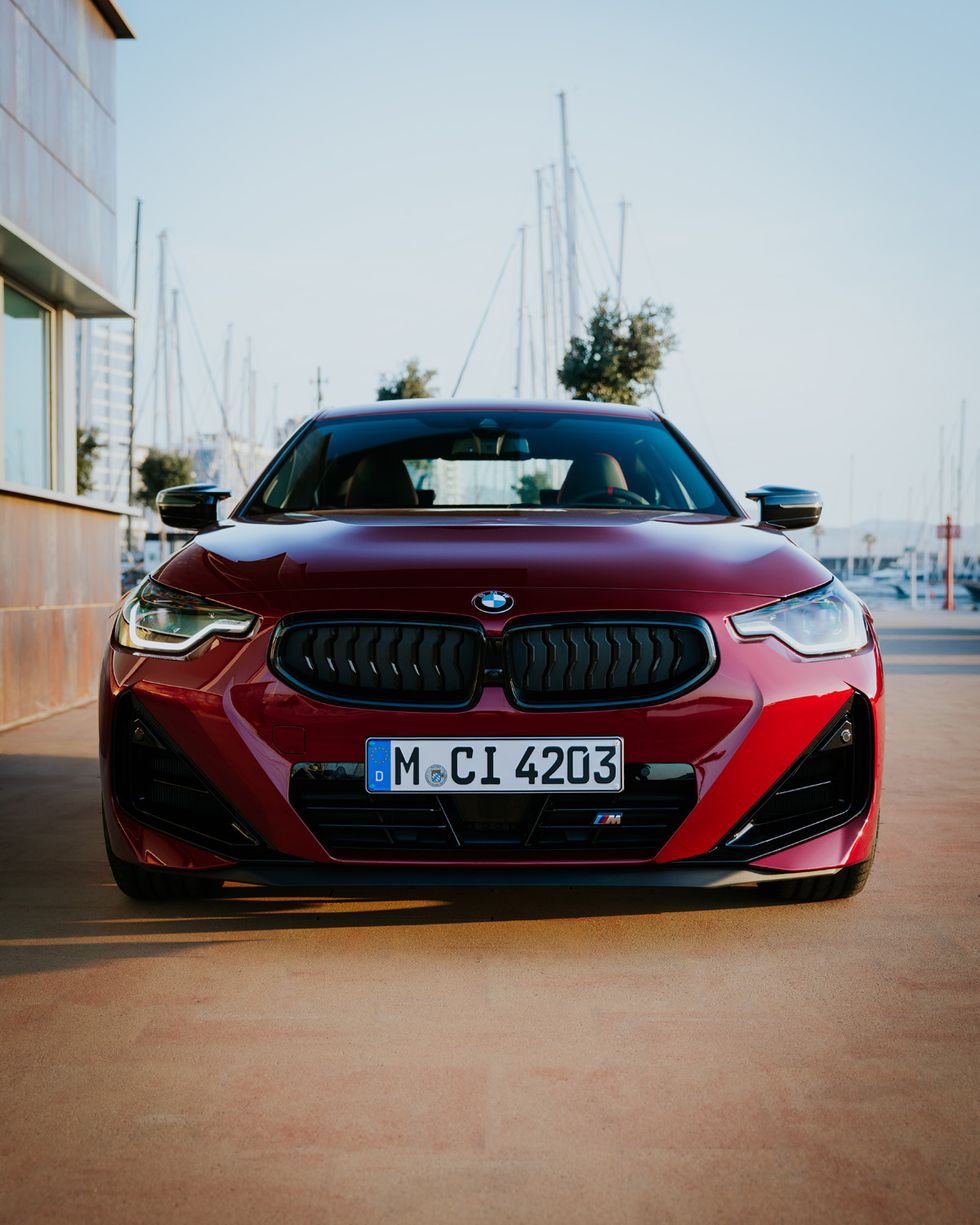 View Photos of the 2025 BMW 2-Series Coupe