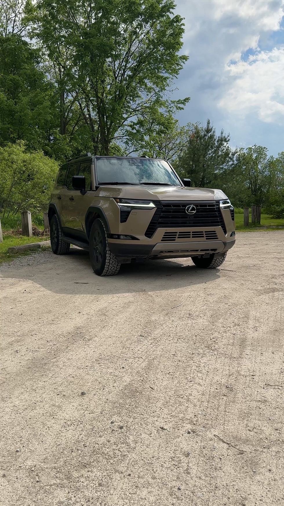 We Play around with 3 Neat Features on the 2024 Lexus GX550 Overtrail