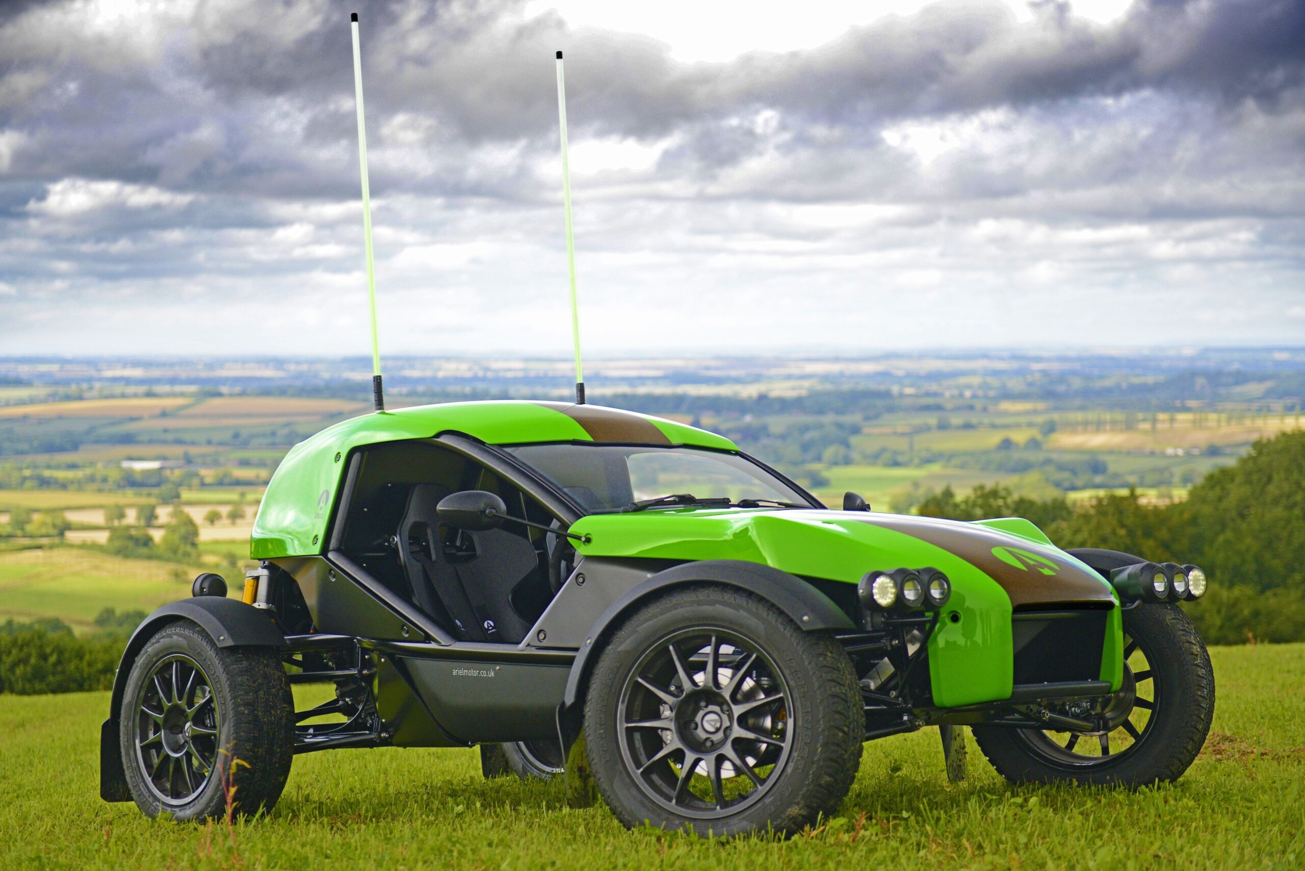 Ariel Goes Electric with Lightweight E-Nomad Buggy Concept