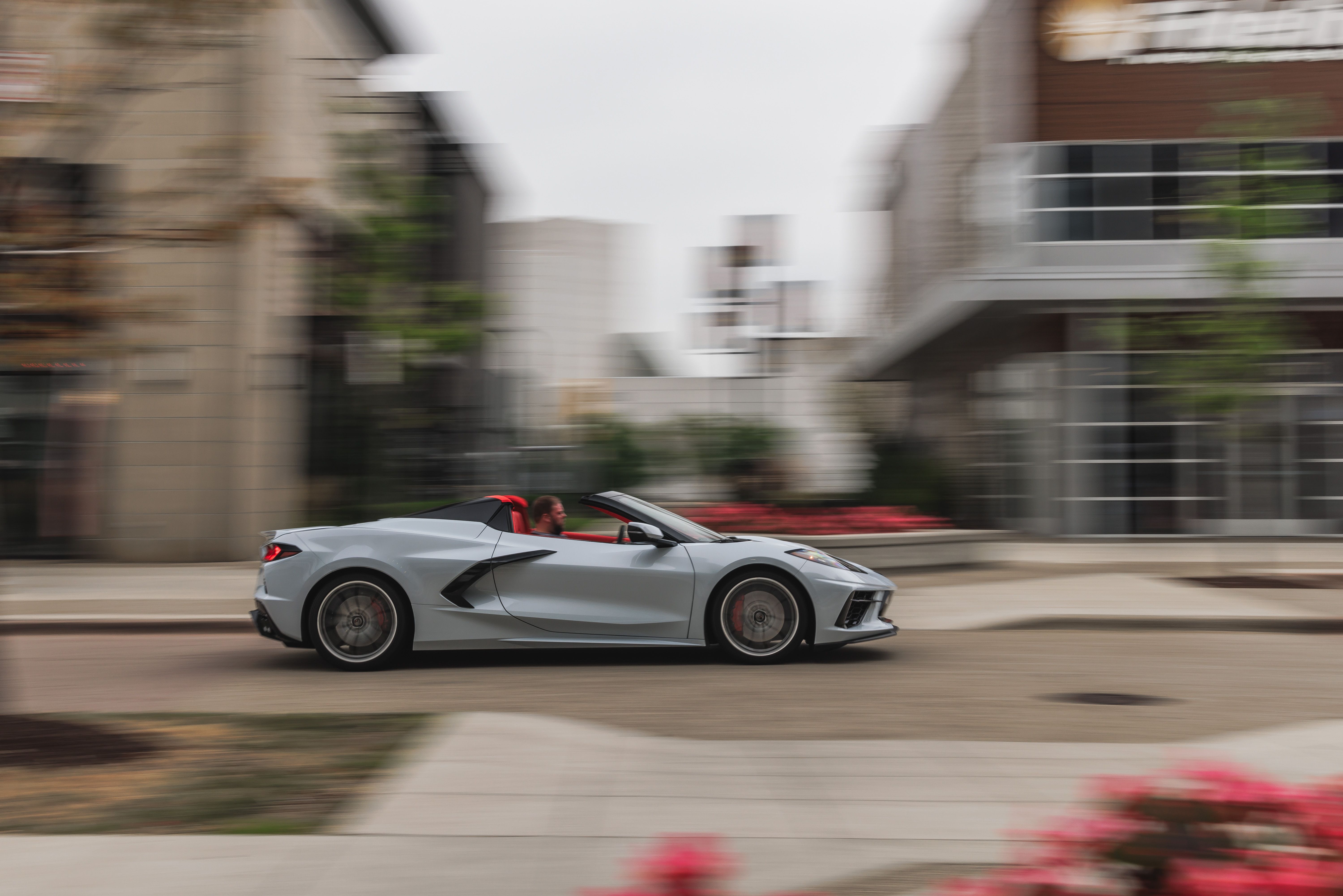 2025 Chevrolet Corvette Stingray’s Base Price Remains under $70K