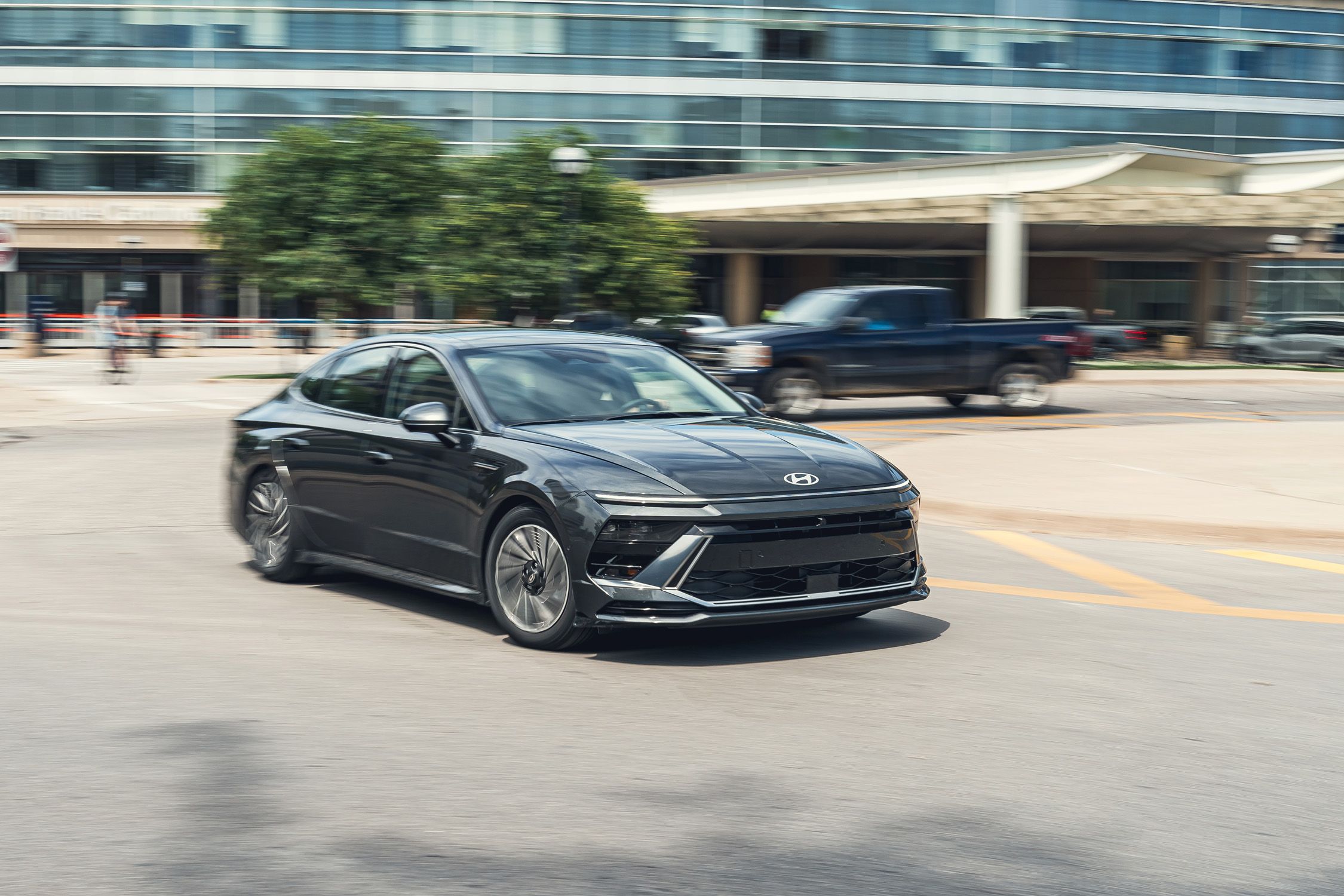Tested: 2024 Hyundai Sonata Hybrid Favors Style over Substance